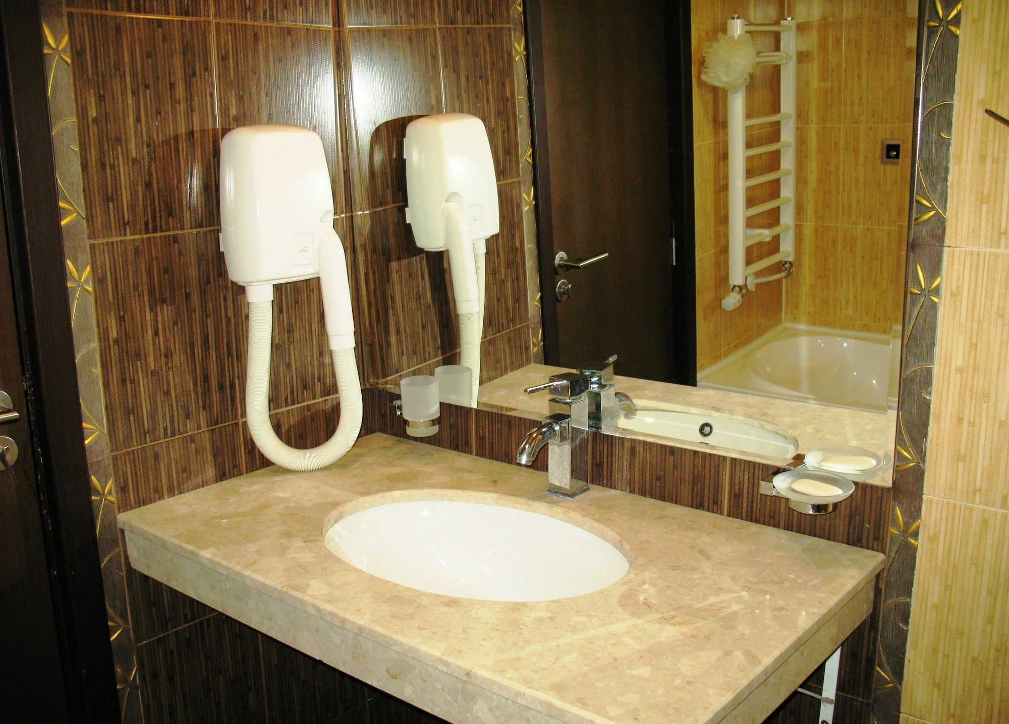 Alexander Hotel Баня Экстерьер фото
